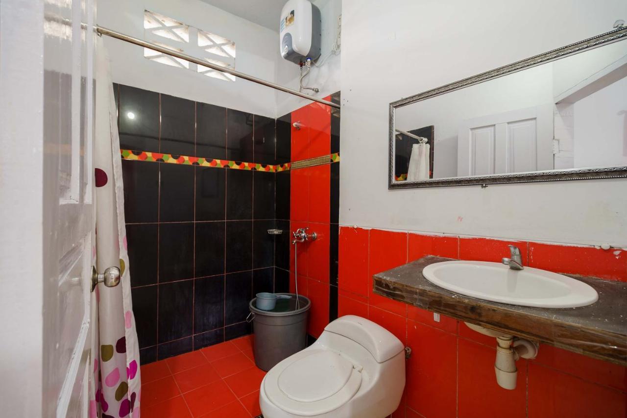 Reddoorz Syariah Near Museum Tsunami Aceh 2 Geutieue Exteriér fotografie